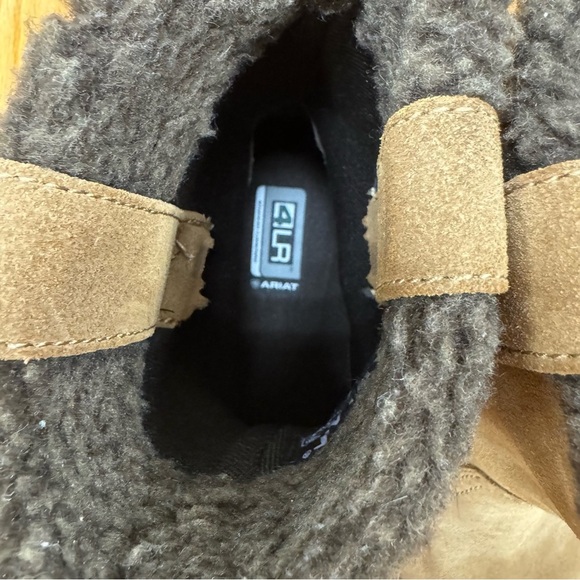 Ariat Tan and Brown Sueded Leather Sherpa Lined Boots 4LR - Picture 7 of 11